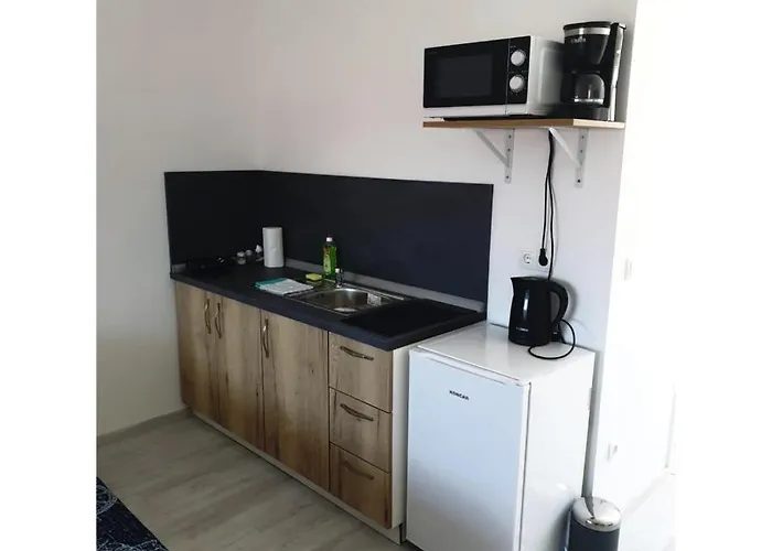 Apartment Mate4